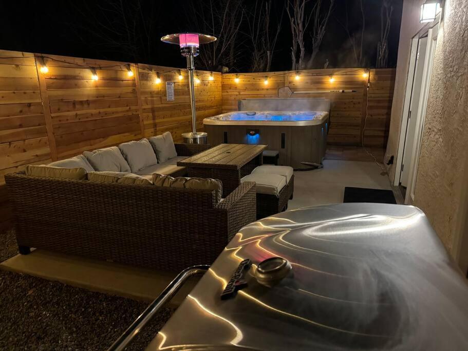 Cowboy Den-Hot Tub-Game Room-Pet Friendly-No Pet Fees! Albuquerque Esterno foto
