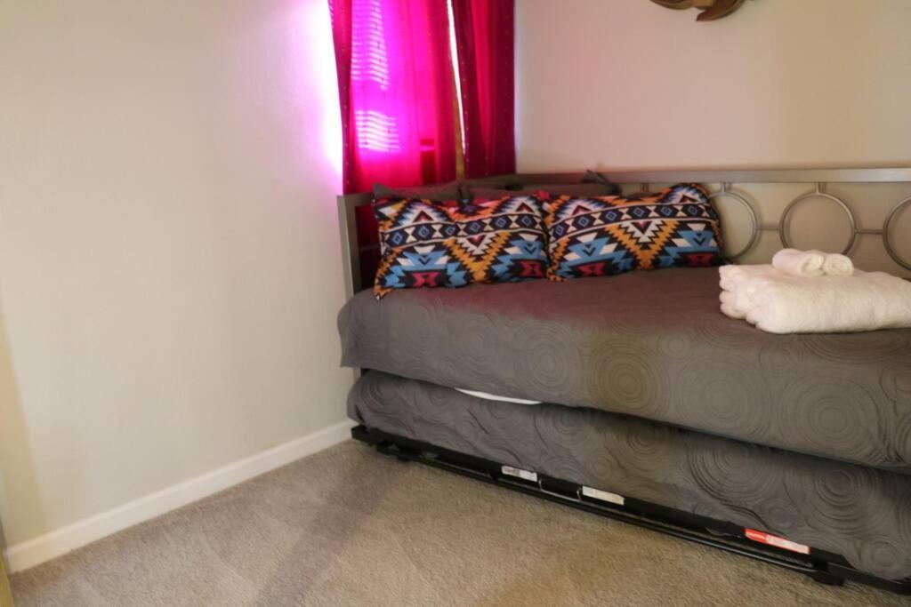 Cowboy Den-Hot Tub-Game Room-Pet Friendly-No Pet Fees! Albuquerque Esterno foto