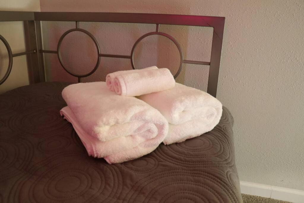 Cowboy Den-Hot Tub-Game Room-Pet Friendly-No Pet Fees! Albuquerque Esterno foto