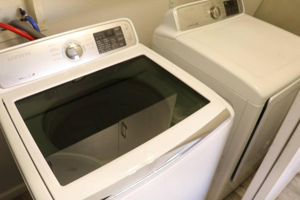 Cowboy Den-Hot Tub-Game Room-Pet Friendly-No Pet Fees! Albuquerque Esterno foto